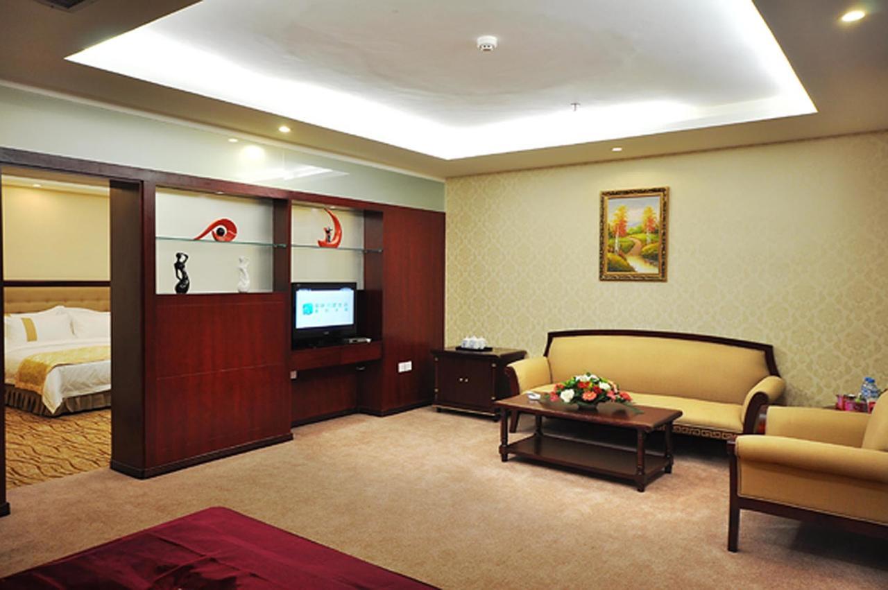 Phoenix Hotel Guangyuan Buitenkant foto